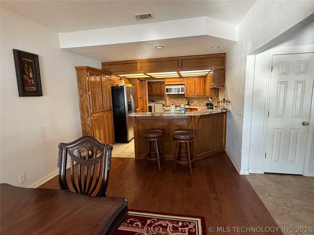 215 Murphy, Canadian, OK 74425