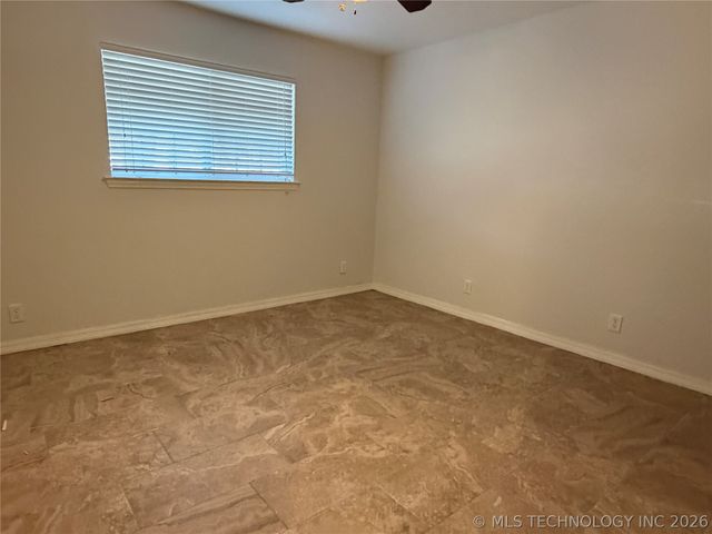 215 Murphy, Canadian, OK 74425