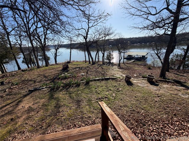 215 Murphy, Canadian, OK 74425