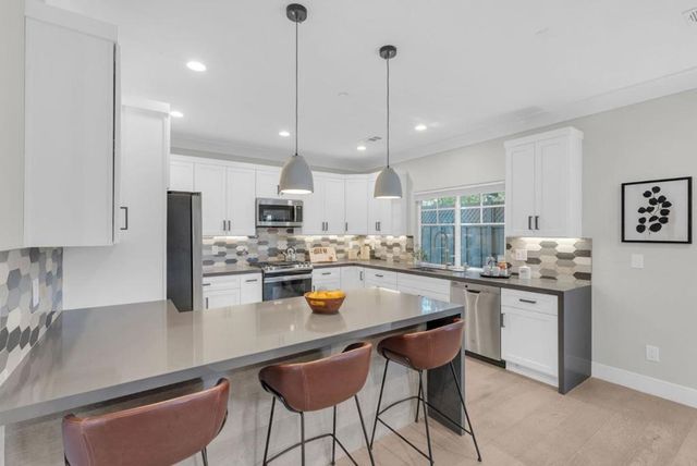 1643 Monroe Street, Santa Clara, CA 95050