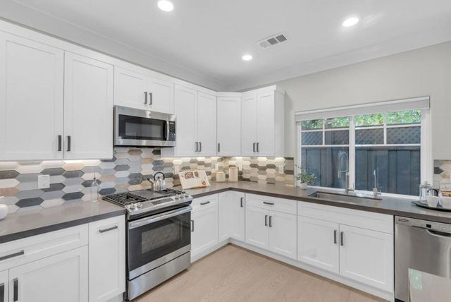 1643 Monroe Street, Santa Clara, CA 95050