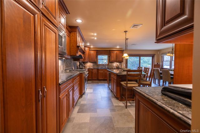 2119 Rosemont Street, North Bellmore, NY 11710