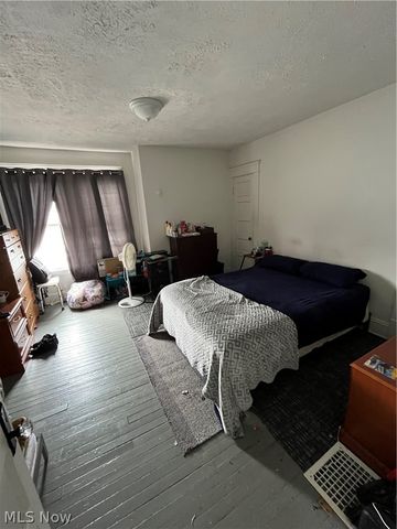 10405 Olivet Avenue, Cleveland, OH 44103