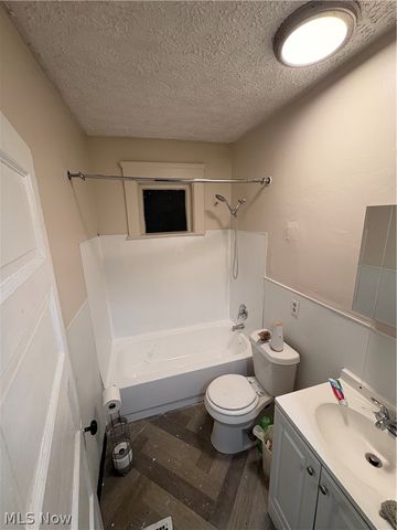 10405 Olivet Avenue, Cleveland, OH 44103