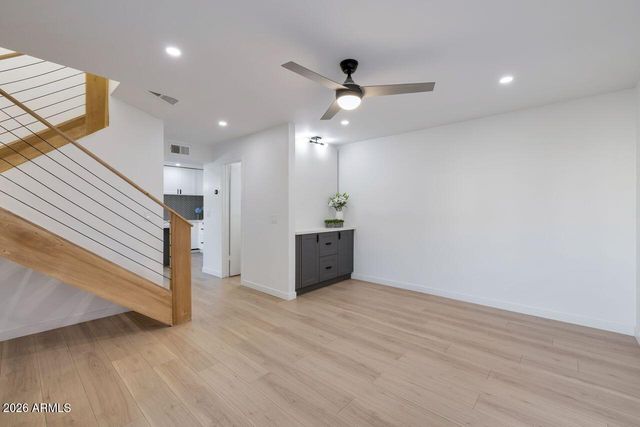 8055 E THOMAS Road E117, Scottsdale, AZ 85251