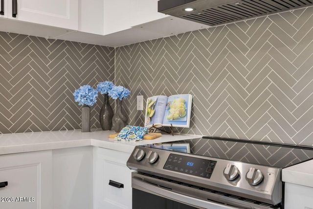 8055 E THOMAS Road E117, Scottsdale, AZ 85251