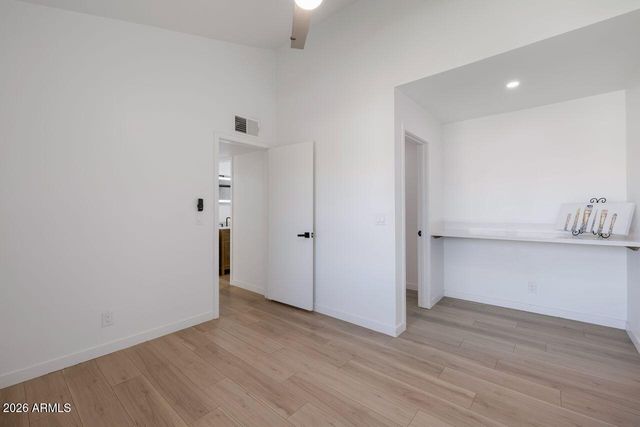 8055 E THOMAS Road E117, Scottsdale, AZ 85251