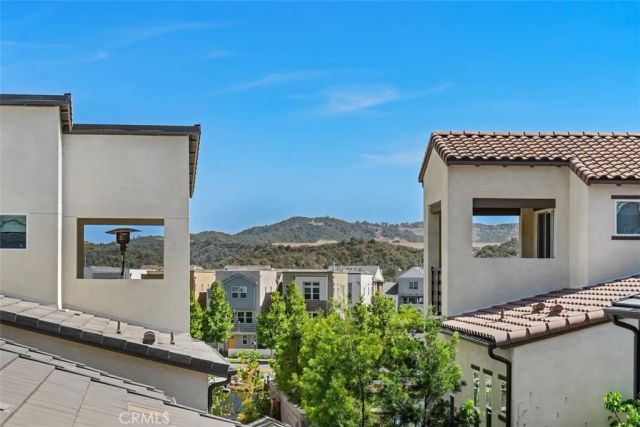888 Sunrise Road, Rancho Mission Viejo, CA 92694