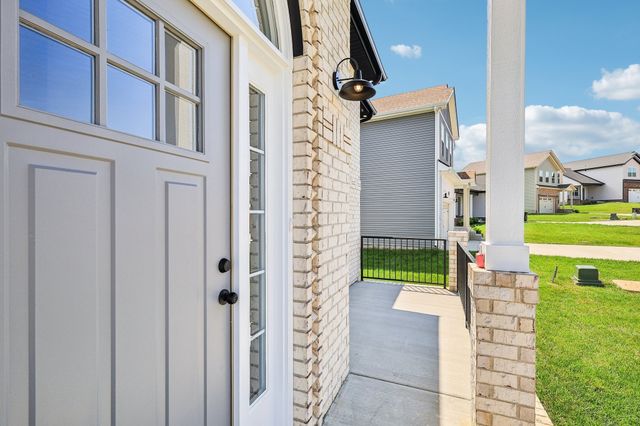 794 Carrillo Dr, Clarksville, TN 37040