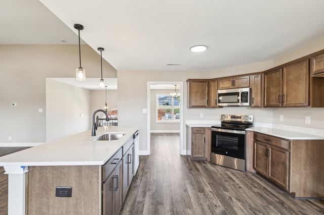 794 Carrillo Dr, Clarksville, TN 37040