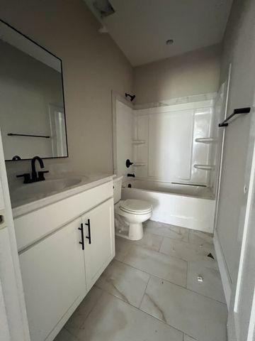 794 Carrillo Dr, Clarksville, TN 37040