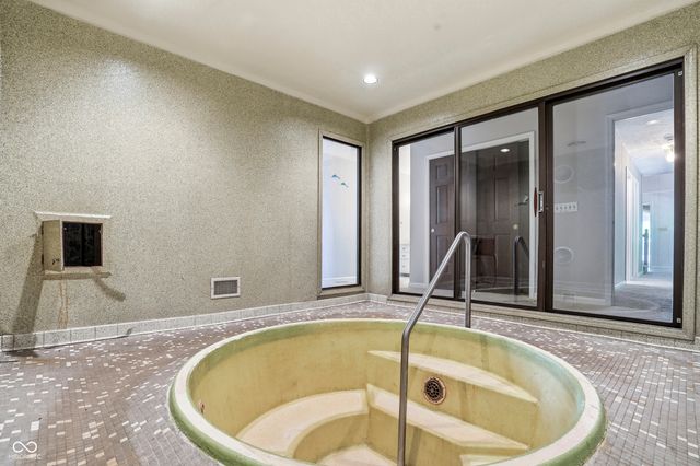 4451 McCurdy Road, Indianapolis, IN 46234