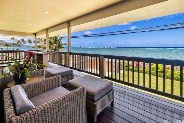 53-926 Kamehameha Highway, Hauula, HI 96717