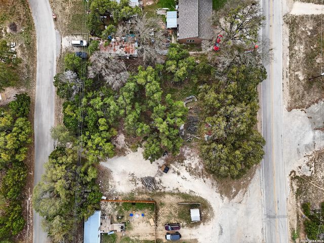 15728 Cranes Mill, Canyon Lake, TX 78133