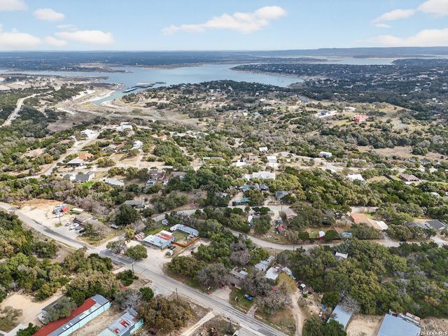 15728 Cranes Mill, Canyon Lake, TX 78133