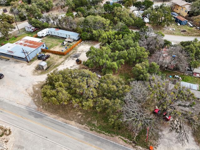 15728 Cranes Mill, Canyon Lake, TX 78133