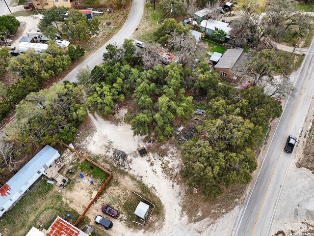 15728 Cranes Mill, Canyon Lake, TX 78133