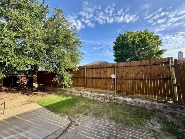 9832 Dartmouth Drive, Frisco, TX 75035
