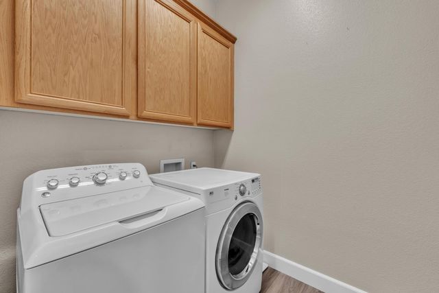 748 Bluestone Cir, Folsom, CA 95630