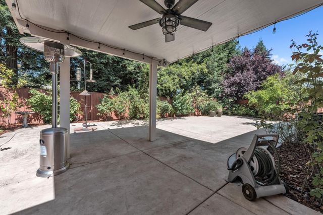 748 Bluestone Cir, Folsom, CA 95630