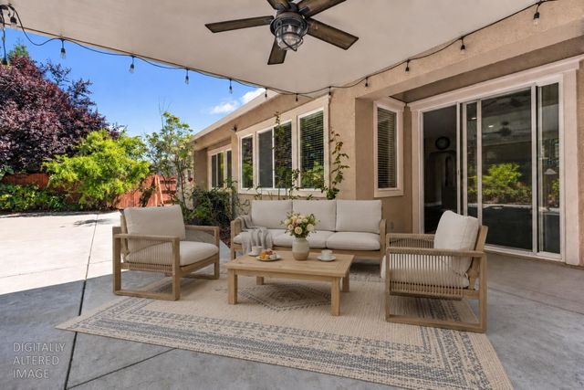 748 Bluestone Cir, Folsom, CA 95630
