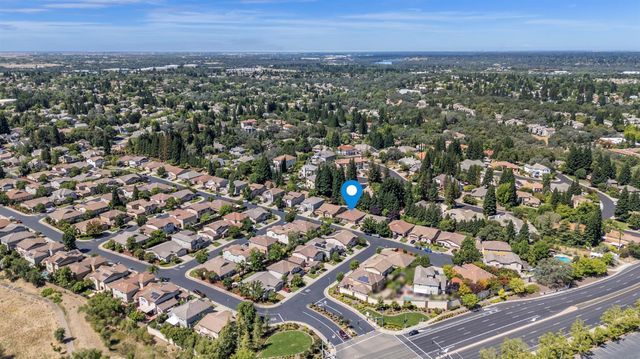748 Bluestone Cir, Folsom, CA 95630
