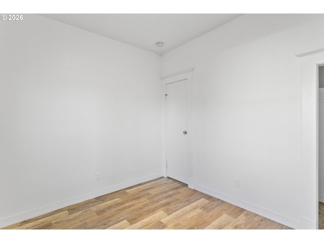 7912 Se HAROLD St, Portland, OR 97206