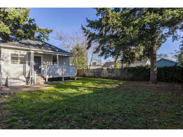 7912 Se HAROLD St, Portland, OR 97206