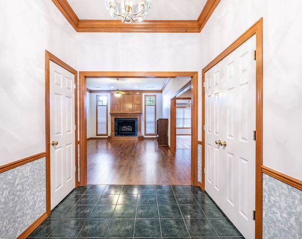 1253 Forest, Springdale, AR 72764