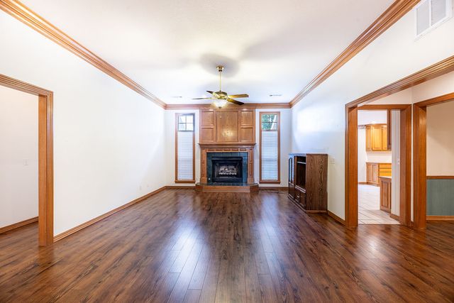 1253 Forest, Springdale, AR 72764