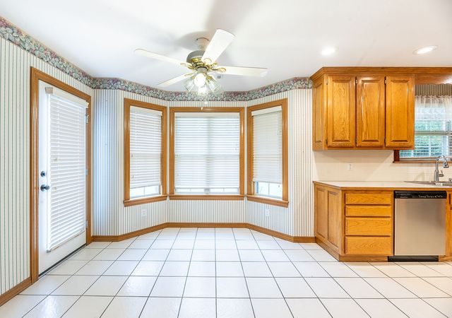 1253 Forest, Springdale, AR 72764