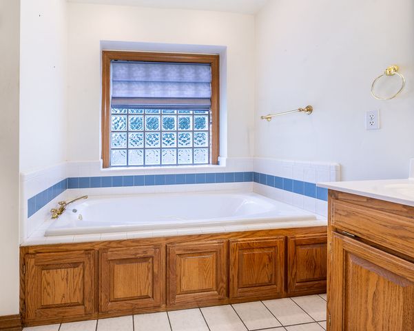 1253 Forest, Springdale, AR 72764