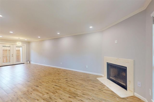 10615 Briar Forest Drive 702, Houston, TX 77042