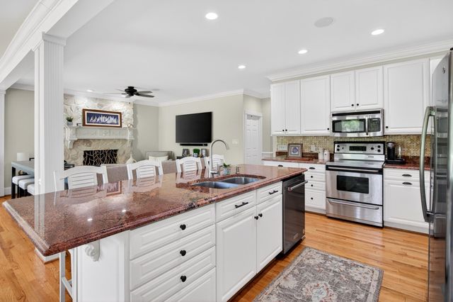 186 Sanderling Ave., Georgetown, SC 29440