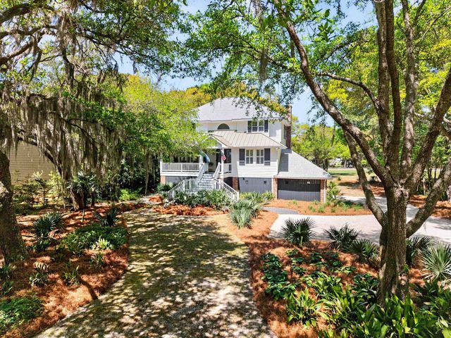 186 Sanderling Ave., Georgetown, SC 29440