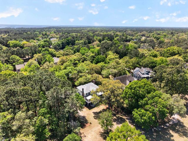 186 Sanderling Ave., Georgetown, SC 29440