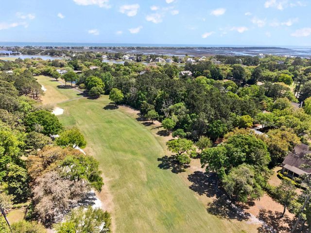 186 Sanderling Ave., Georgetown, SC 29440