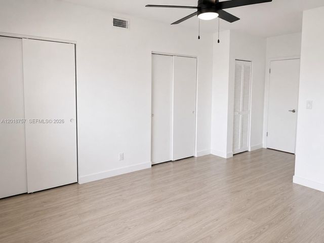 38 Key West Ct 38, Weston, FL 33326