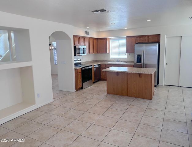 4106 E CHAMBERS Street, Phoenix, AZ 85040