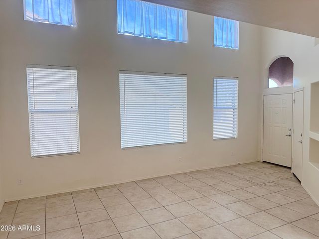 4106 E CHAMBERS Street, Phoenix, AZ 85040