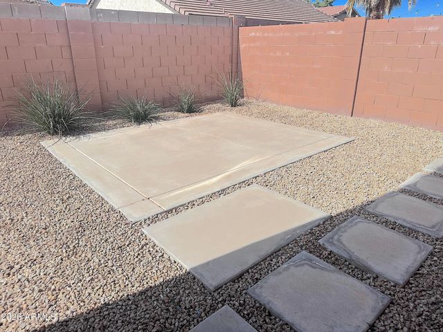 4106 E CHAMBERS Street, Phoenix, AZ 85040