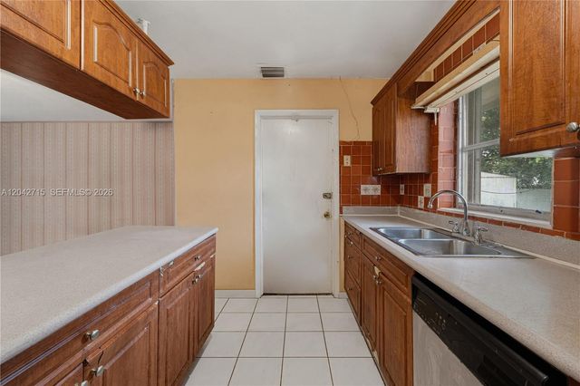 10315 SW 200th St, Cutler Bay, FL 33157