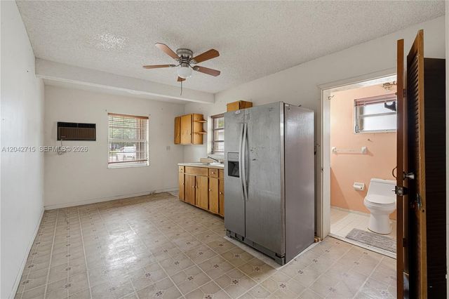 10315 SW 200th St, Cutler Bay, FL 33157
