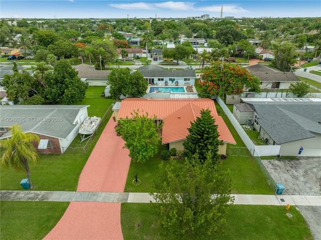 10315 SW 200th St, Cutler Bay, FL 33157