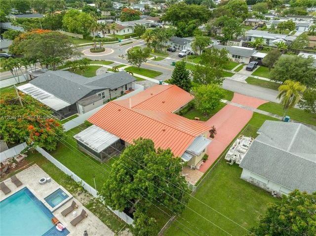 10315 SW 200th St, Cutler Bay, FL 33157