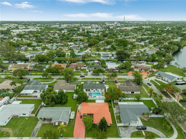 10315 SW 200th St, Cutler Bay, FL 33157