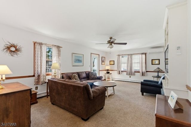 30 Highland Ave, Lambertville City, NJ 08530