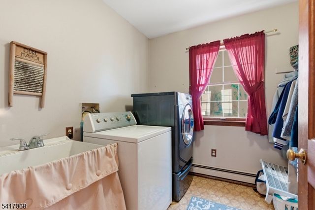 30 Highland Ave, Lambertville City, NJ 08530