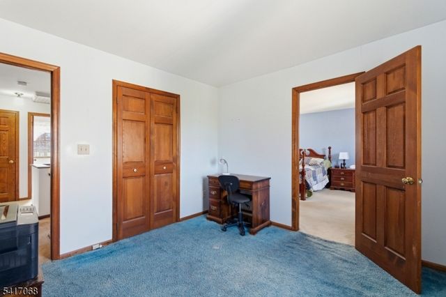 30 Highland Ave, Lambertville City, NJ 08530