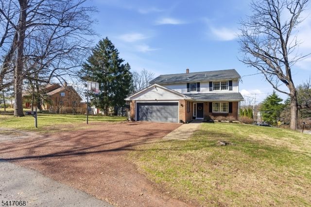 30 Highland Ave, Lambertville City, NJ 08530